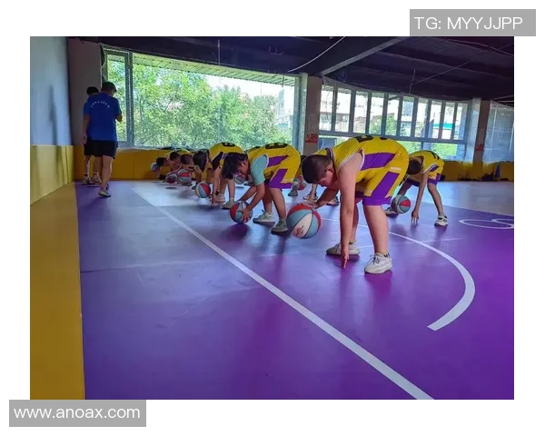 以篮球运动员成长历程为核心探讨技术心理体能全面发展的重要影响因素