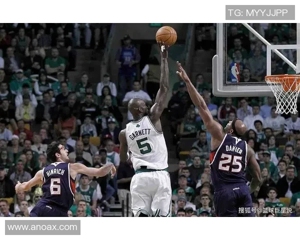 凯文加内特热血征程从森林狼到绿军铸就传奇篮球人生