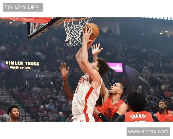 爵士客场迎战开拓者两队新星对决引爆西部赛场焦点之战